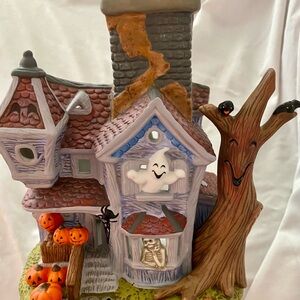 PartyLite Ghostly Tealight House